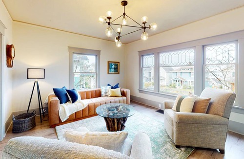 Old Town House | 205 m² House ∙ 4 bedrooms ∙ 8 guests