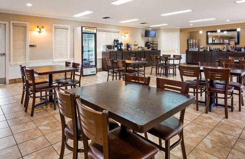 Lakewood Hotel | 42 m² Hotel ∙ 127 guests