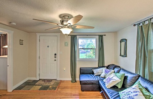 Central Tacoma Cottage | 46 m² Cabin ∙ 1 bedroom ∙ 4 guests