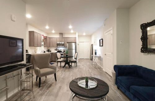 South Tacoma Apartment | Cozy 1-bedroom apartment Top Floor Tacoma