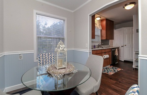 Northeast Tacoma House | Mount Rainier View 3 bedroom home NE Tacoma/Browns Point