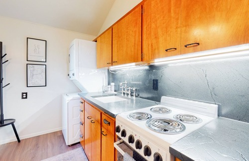 Gig Harbor House | Sound view retreat with trails, beach access, firepit, grill, scenic deck, & W/D