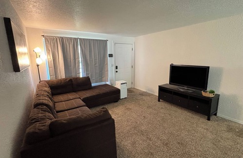 Bonney Lake Apartment | Spacious 3-bedroom apartment in enjoyable Bonney Lake