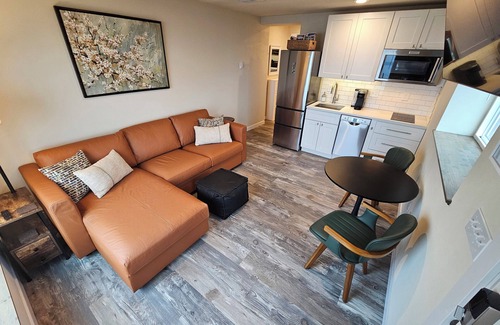 West End Apartment | Spectacular views! Cozy 1-bed/1-Bath Apartment with WiFi & AC in charming Tacoma