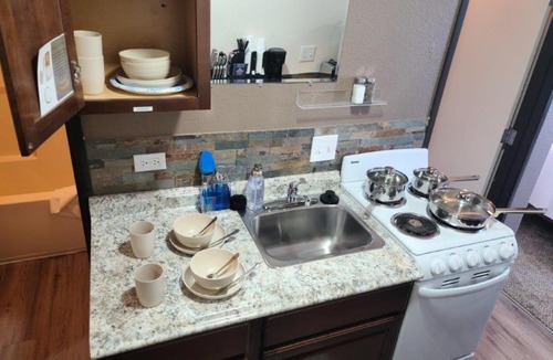 Valle Apartment | 070A Grand Canyon Studio with Kitchenette, Accommodates 4