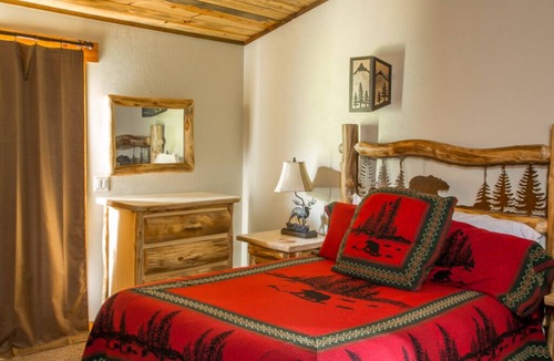 Afton Condo | 08) 1 Bedroom Condo - King - The Mountain Inn