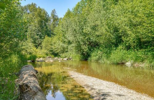 Issaquah House | 1/2 Mi to Olde Town: Mtn-View Gem w/On-Site Trail