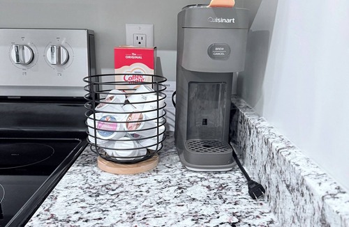 Sweetwater Apartment | 1-bedroom apartment with AC in Garden City
