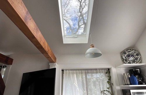 Southeast Magnolia House | 1-bedroom garden bungalow in Seattle perfect for a getaway