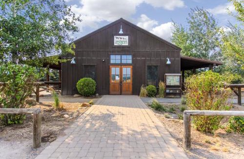 Overlook Park House | 1 Landrise