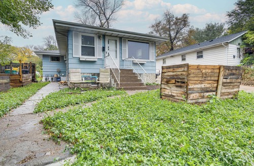 Bismarck Cottage | 1 Mi to Downtown Bismarck! Residential Duplex