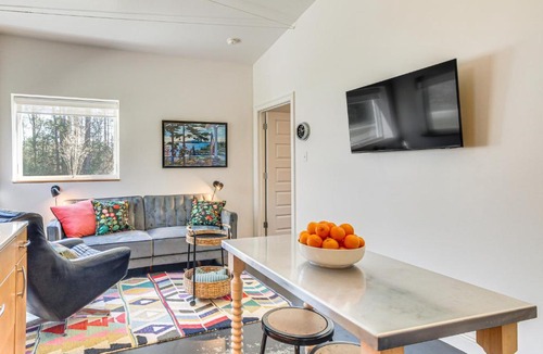 Latimer Apartment | 10 Mi to Biloxi Beach & Casinos! Peaceful Retreat
