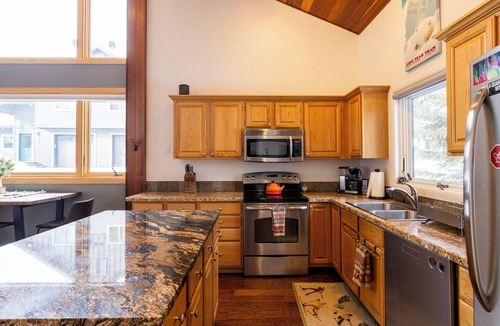Big Horn Condo | 100 Steps Away, Ski in Ski Out Condo