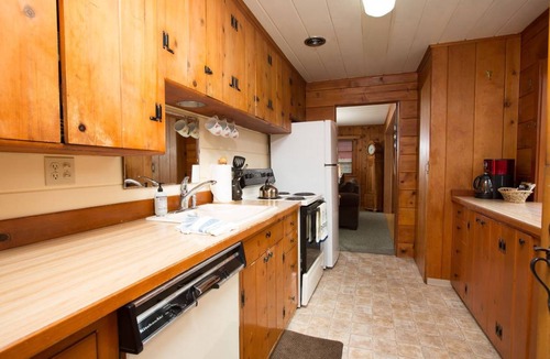 Bend House | 106 m² House ∙ 2 bedrooms ∙ 6 guests