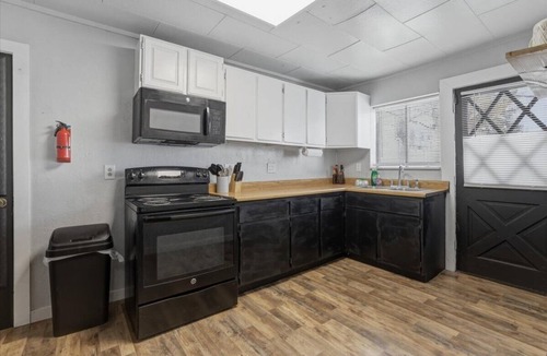 Mountain Home House | 10mins to Air force base|Smart TV|Self Check-In