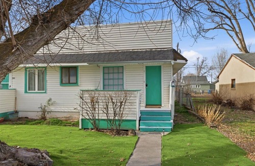 Mountain Home House | 10mins to Air force base|Smart TV|Self Check-In