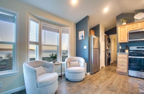 Port Hadlock House | 11 Mi to Port Townsend Ferry: Cottage w/View!