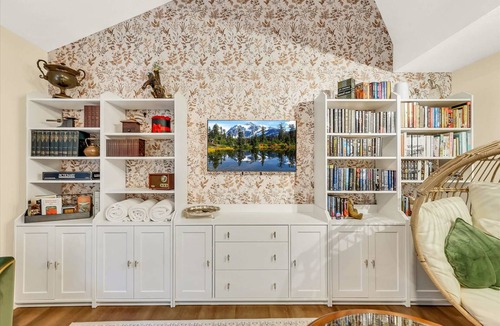 Anderson Island Cabin | 116 m² Cabin ∙ 3 bedrooms ∙ 6 guests