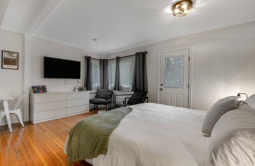 Quilcene Cabin | 119 m² Lodge ∙ 4 bedrooms ∙ 12 guests
