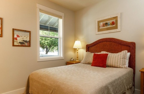 Oroville House | 134 Malarkey Lane - (Veranda Dr. South)