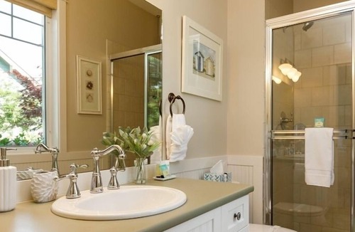 Oroville House | 134 Malarkey Lane - (Veranda Dr. South)