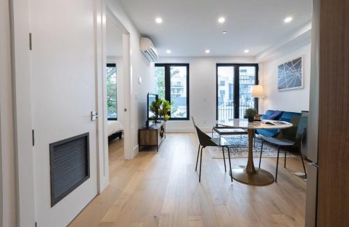 Greenpoint House | 149BK-302 New Construction 1BR WD in unit Balcony