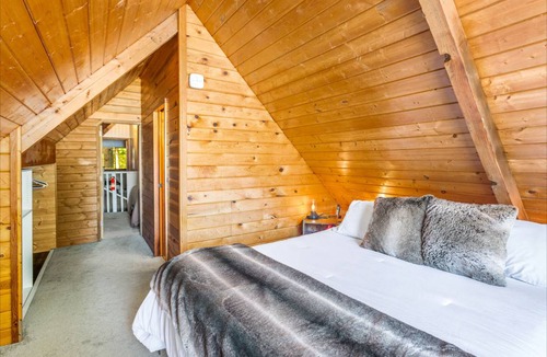 Greenwater House | 157 m² House ∙ 2 bedrooms ∙ 8 guests