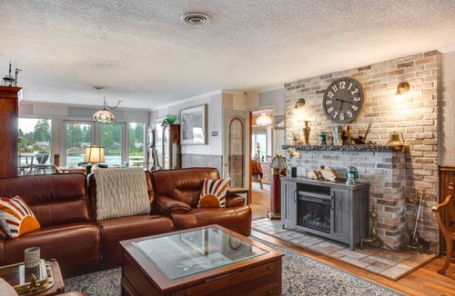Lakewood House | 157 m² House ∙ 3 bedrooms ∙ 7 guests