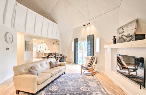 Eatonville House | 167 m² House ∙ 3 bedrooms ∙ 10 guests