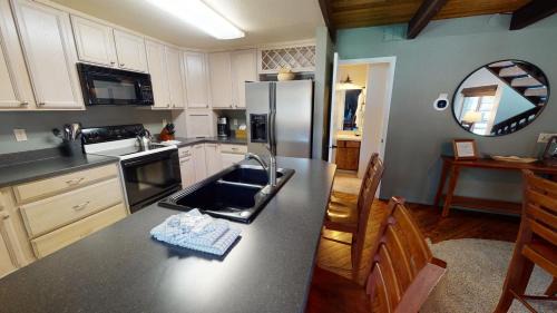 Tennis Village Apartment | 17 Tennis