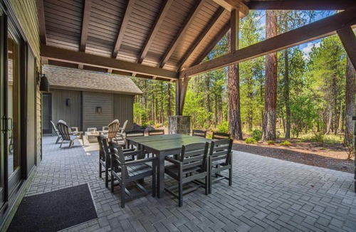 Deer Park House | 17755 Cottontail Loop