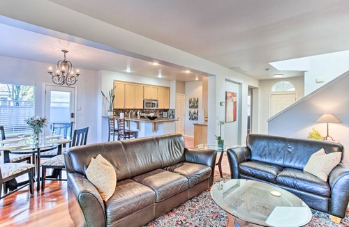 Northeast Tacoma House | 185 m² House ∙ 3 bedrooms ∙ 6 guests