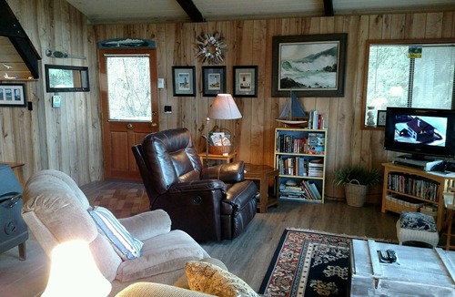 Greenbank House | 186 - 4 B's Coastal Cabin: 1 BR, 1 BA House in Greenbank, Sleeps 6
