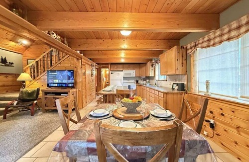 Island Park Cabin | 19 MI to YNP | Sleeps 8 | ATV Access