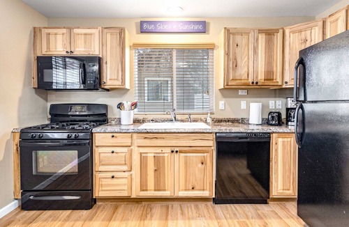 Coeur d'Alene House | 1BR Coeur d'Alene Bungalow - <0.5mi to Lake