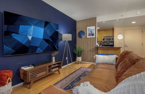 Downtown Seattle Condo | 1BR Condo Near Pike Place, Waterfront View, Parking & Amenities