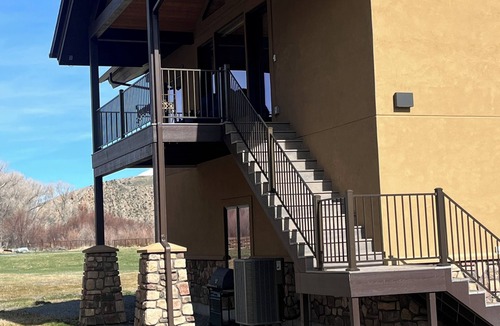 Mackay Apartment | 2-bedroom, 2nd story ranchette apartment for relaxing in beautiful Mackay Idaho