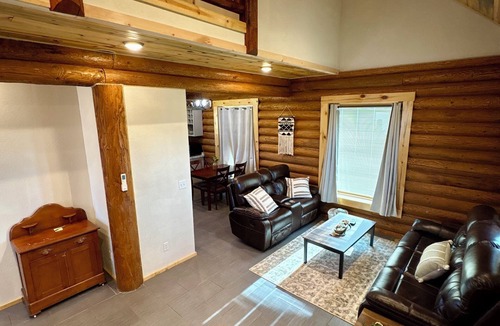 Grangeville Cabin | 2 bedroom cabin sleeps 4, less than a mile from Grangeville