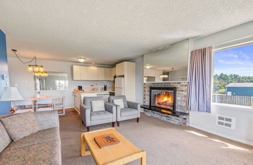 Ocean Shores Condo | 2-Bedroom Family Suite With King Bed and Kitchen