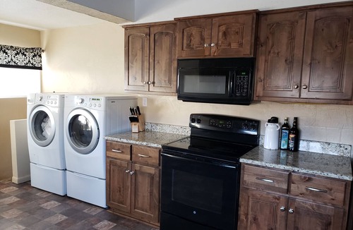 Tropic House | 2 bedroom holiday home