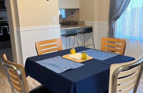 Altamont House | 2 Bedroom Near Downtown, OIT, and Sky Lakes Hospital