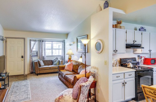 River Road Apartment | 2 Mi to Dtwn: Missoula Duplex w/Fenced Yard