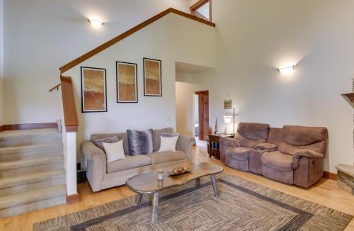 Four Corners House | 2 Mi to Hot Springs! Group Getaway in Bozeman