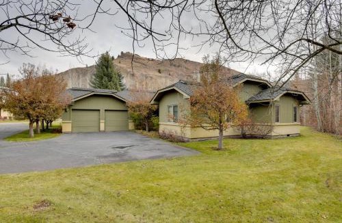 Sun Valley House | 2 Mi to River Run Day Lodge: Family-Friendly Home