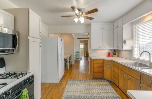 Rigby House | 2 Mi to Snake River: Quaint Farmhouse w/Patio!