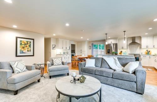Puyallup House | 2 Mi to State Fair Puyallup Home with Private Yard!