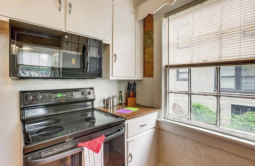 Norwood House | 2-Unit Combo w/Game Room, 2 Mi to Uptown!