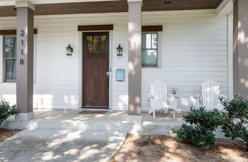 Historic Waverly Apartment | 20 Bed Luxury 12 South Bachelorette Pad