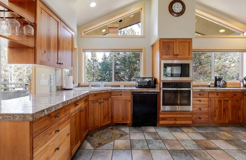 Sunriver House | 214 m² House ∙ 4 bedrooms ∙ 10 guests