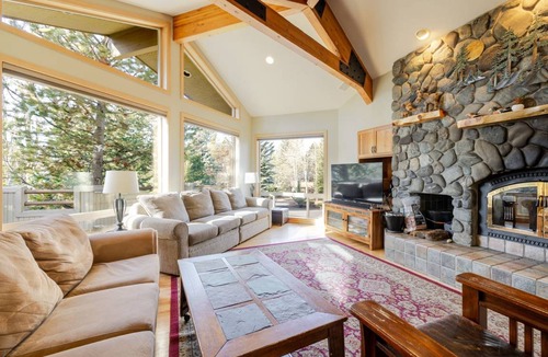 Sunriver House | 214 m² House ∙ 4 bedrooms ∙ 10 guests
